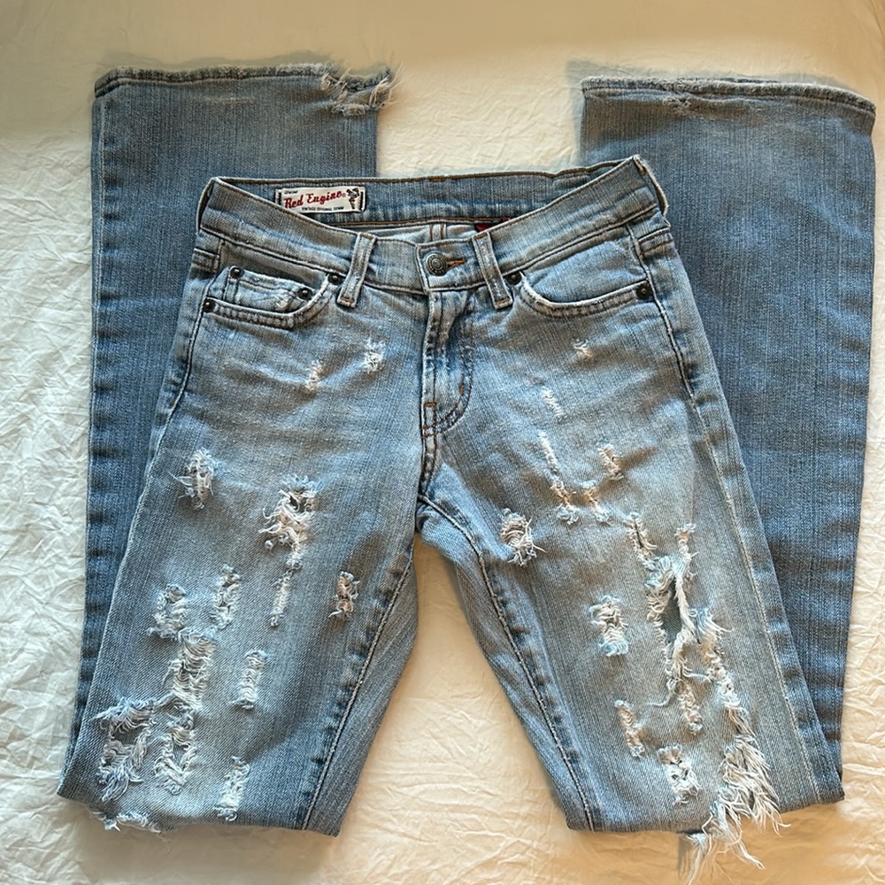 RED ENGINE SCARLETT JEANS